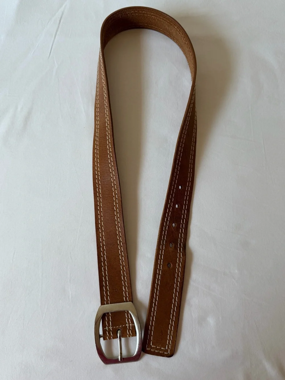 Brown Genuine Leather Belt w/ White Stitching Women’s Size Medium